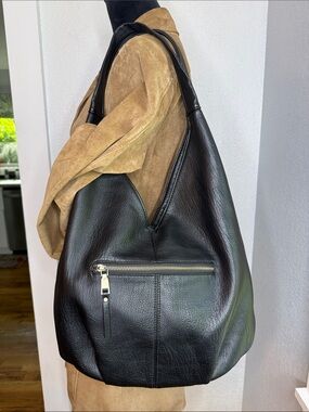 Antik Kraft Black Pebbled Faux Leather Hobo Bag Conceal Carry Shoulder Purse